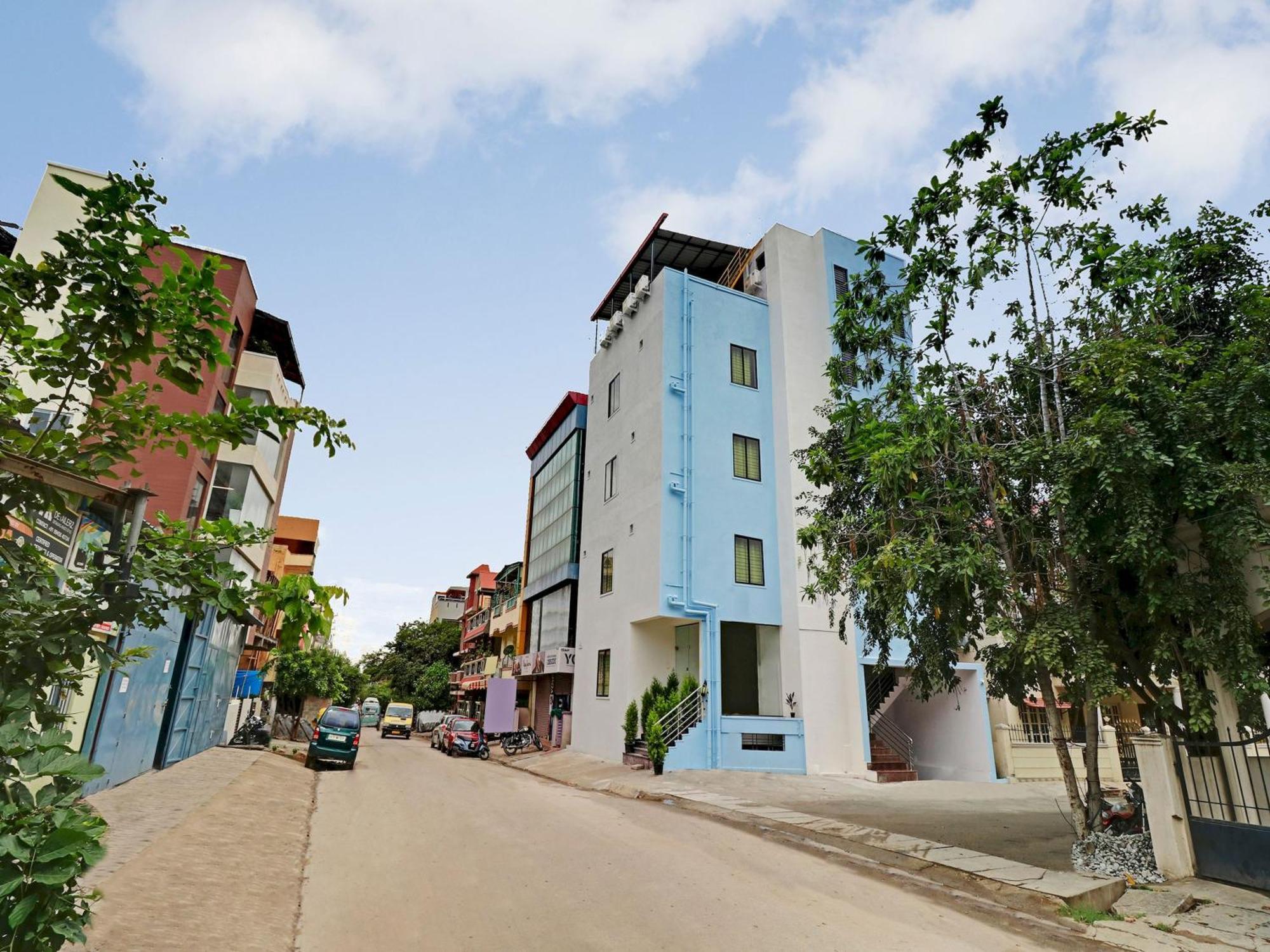 Hotel O Leva Homes Near Baiyappanahalli Metro Station Bangalore Exterior foto