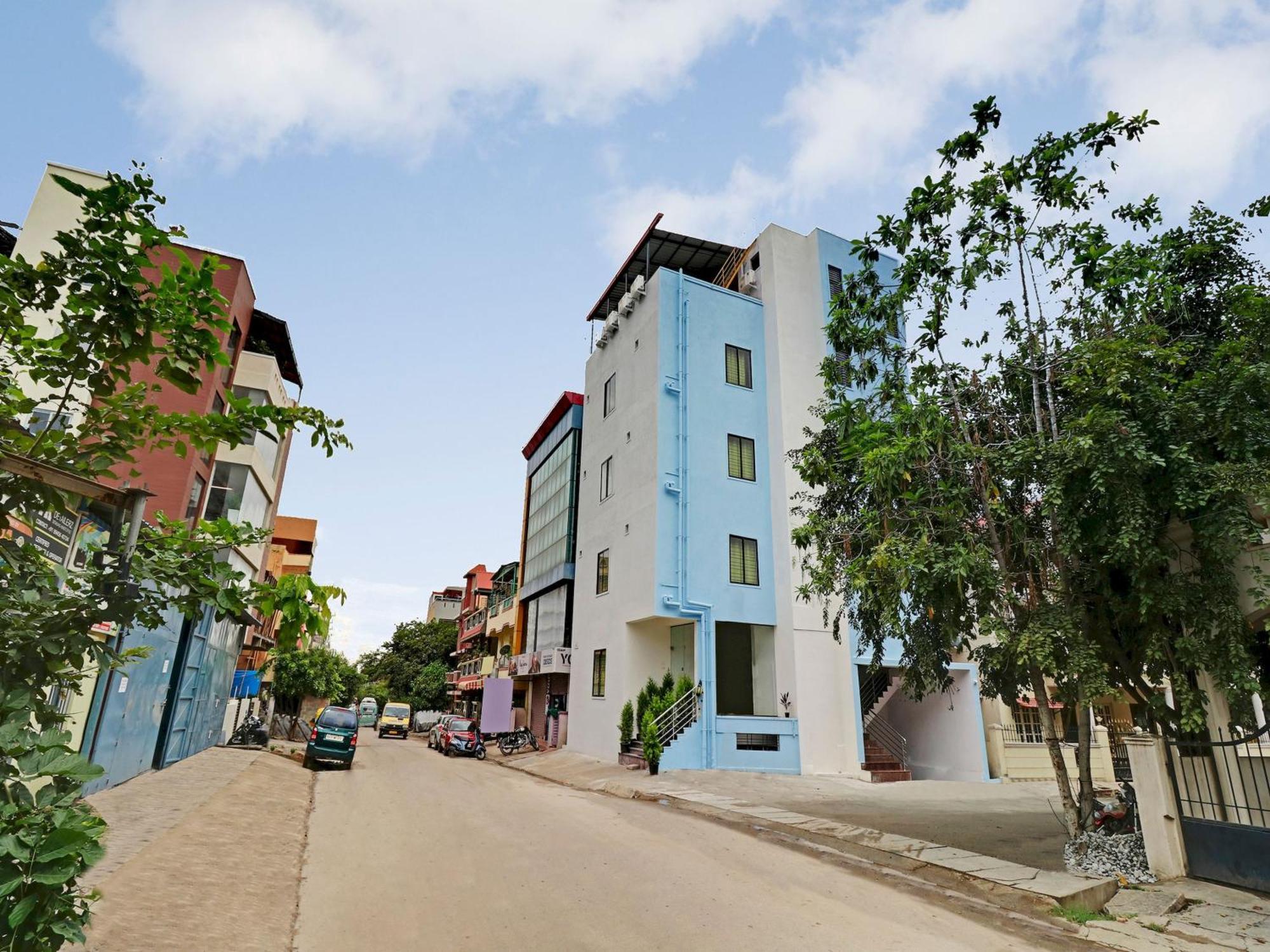 Hotel O Leva Homes Near Baiyappanahalli Metro Station Bangalore Exterior foto